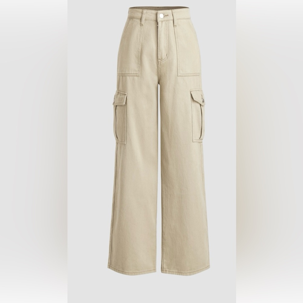 NWT Cider Alessia Solid Beige Cargo Jeans